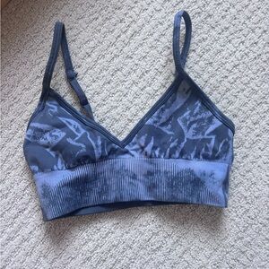 Lulu Lemon Sports Bra.